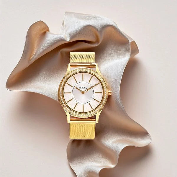 Titan Nebula Vintage Samrat 18k Gold Analog Milanese Strap with Diamonds Watch for Men