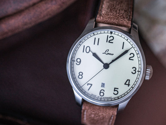 Navy Watches Valencia 42