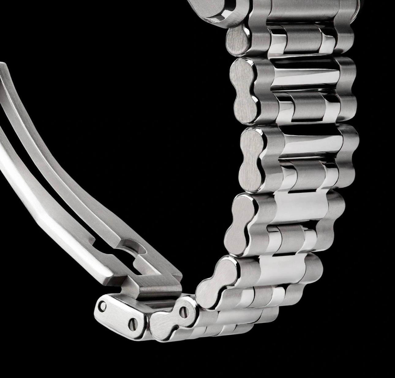 SUPERMARINE 300M GMT, 'TUNDRA' GREEN