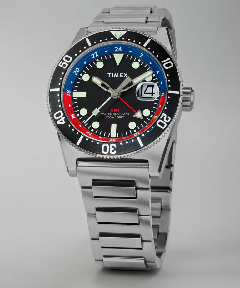 Deepwater Reef 200 GMT 41mm Stainless Steel Bracelet Watch