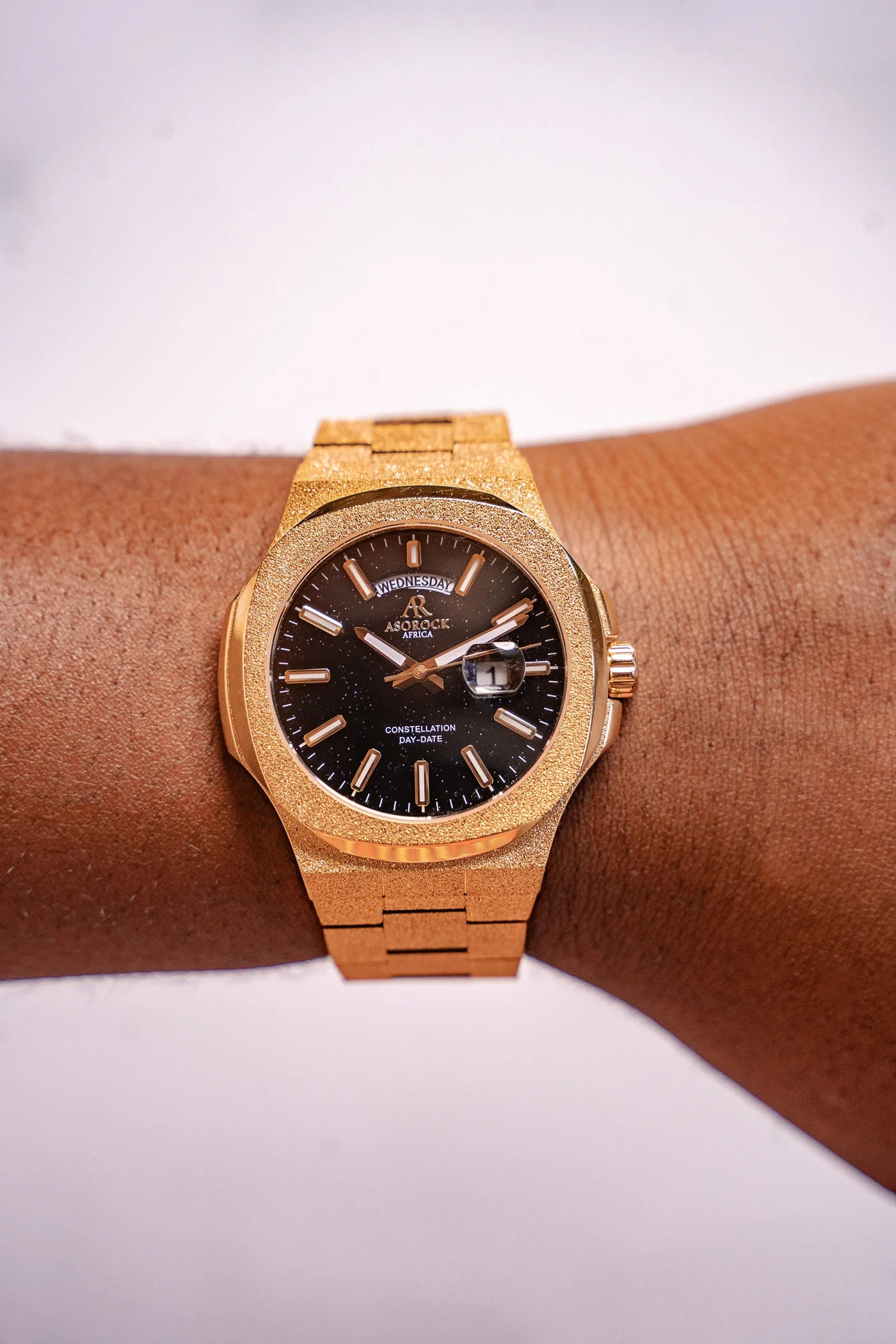 GOLD/BLACK FROSTED STARDUST CONSTELLATION DAY DATE