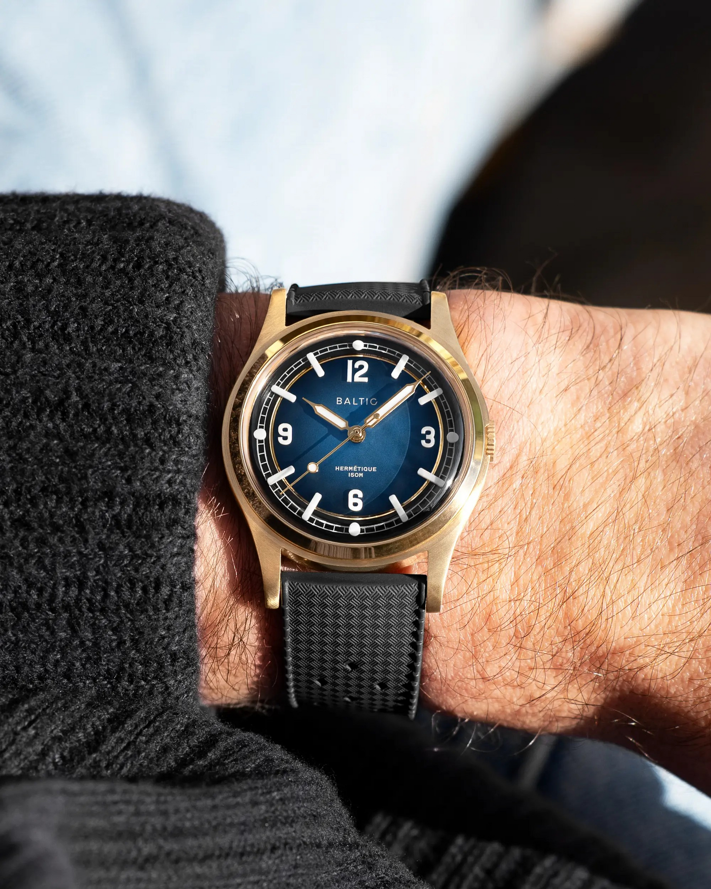 Hermétique Tourer Bronze Blue